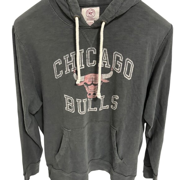 Chicago Bulls Pullover Hooded Sweatshirt Size XL Black Forty Seven Brand - Picture 1 of 6